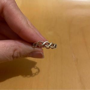 Intertwining Rope Ring